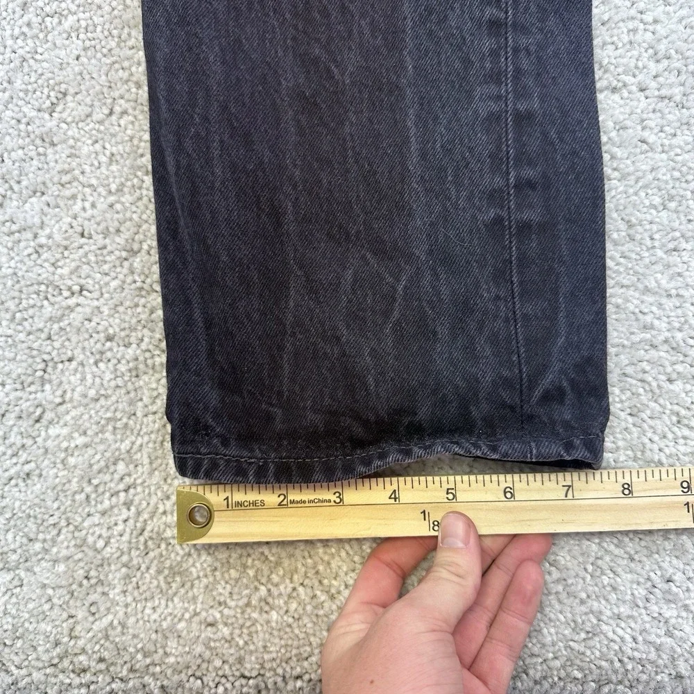 Levis 501 Jeans Mens 32x30 Black Denim Original Fit Button Fly Casual